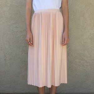 Pink Pleated Skirt
